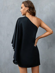 LUNE One Shoulder Batwing Sleeve Dress