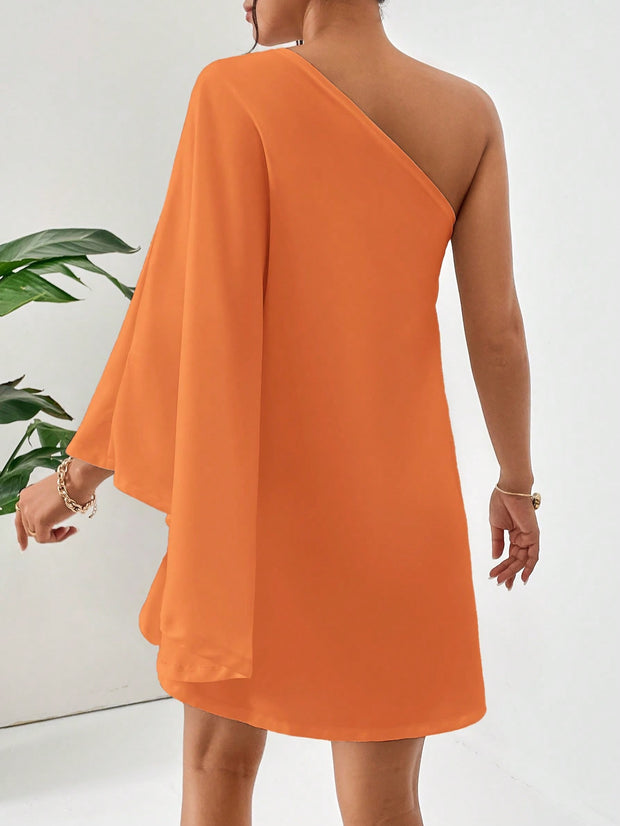 LUNE One Shoulder Batwing Sleeve Dress